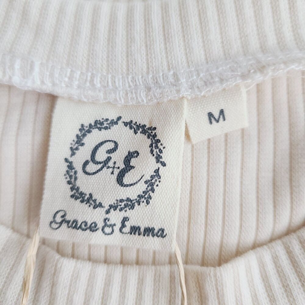 NEW Grace & Emma Top M Cream Ribbed Knit Lace Sleeve Pullover Relaxed Fit Blouse - Picture 9 of 12